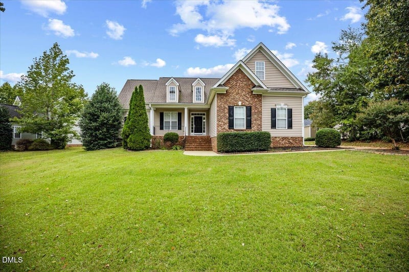 280 Dell Meadows Pl, Four Oaks, NC 27524