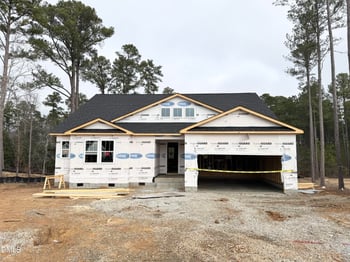 280 Golfview Ave, Benson, NC 27504