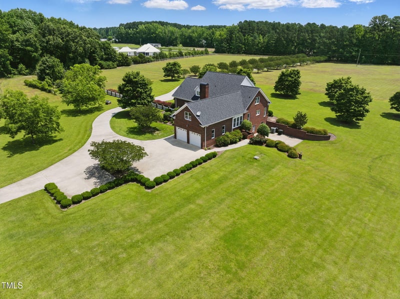 280 Phillips Rd, Selma, NC 27576