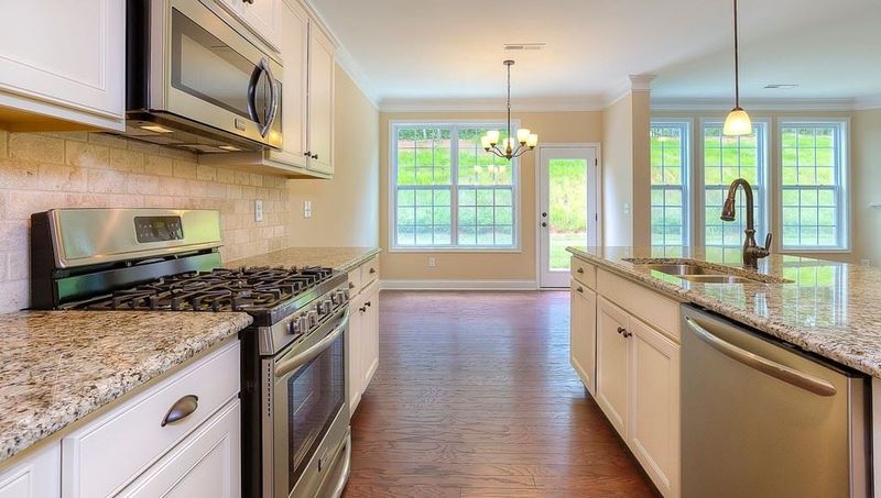 280 Roaring Creek Dr, Garner, NC 27529