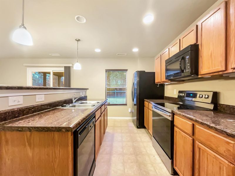 280 Rowan Dr, Clayton, NC 27520