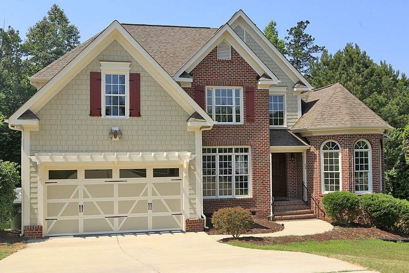 280 Tallowwood Dr, Garner, NC 27529