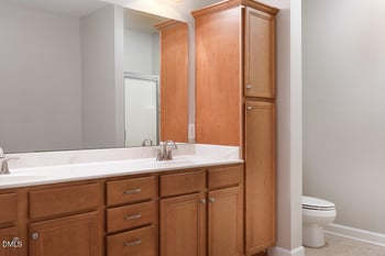 2800 Amelia Dr, Fayetteville, NC 28304