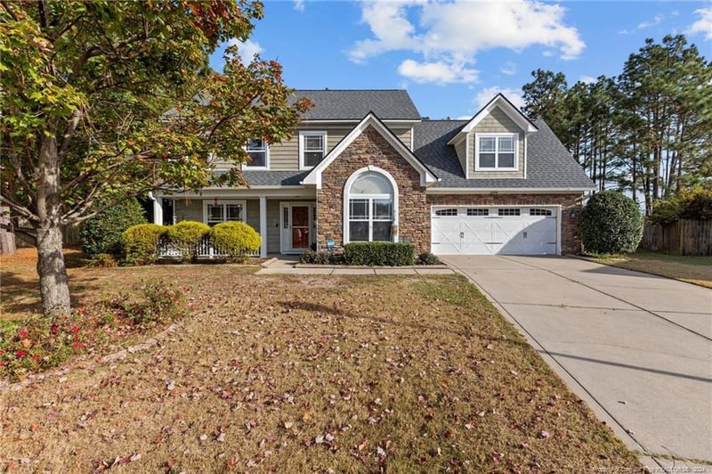 2800 Aristocrat Ln, Fayetteville, NC 28306