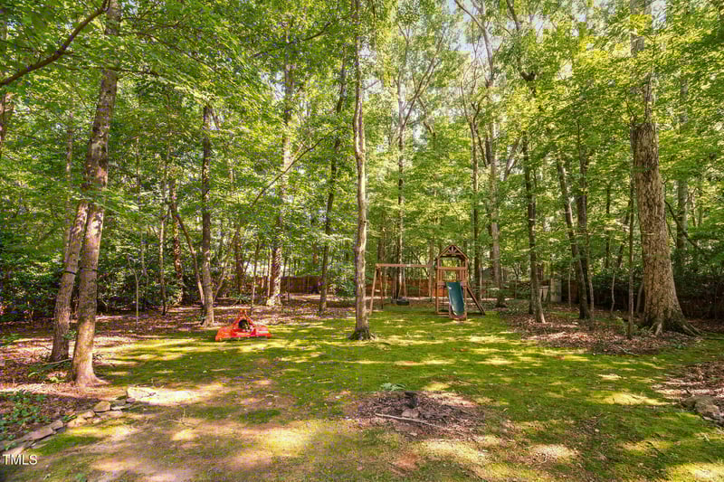 2800 Becketts Ridge Dr, Hillsborough, NC 27278