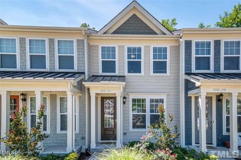 2800 Bedford Green Dr #106, Raleigh, NC 27604