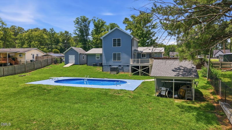 2800 Davie Dr, Durham, NC 27704