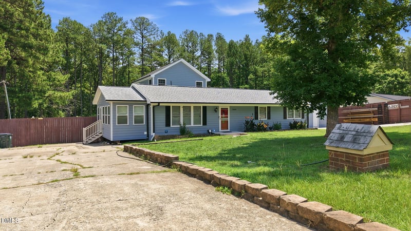 2800 Davie Dr, Durham, NC 27704