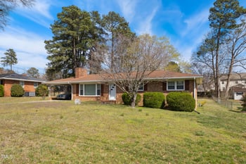 2800 Dove Ln, Raleigh, NC 27604