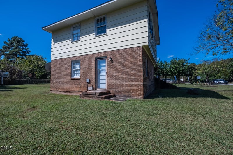 2800 Greenock Dr, Raleigh, NC 27604