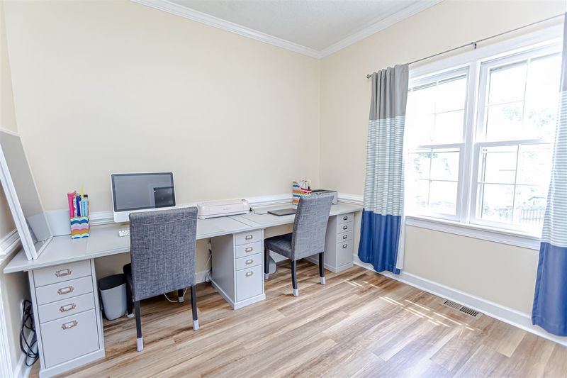 2800 Hiking Trl, Raleigh, NC 27615
