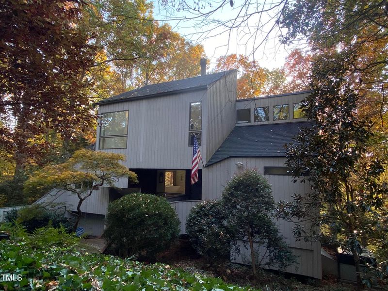 2800 Sandia Dr, Raleigh, NC 27607