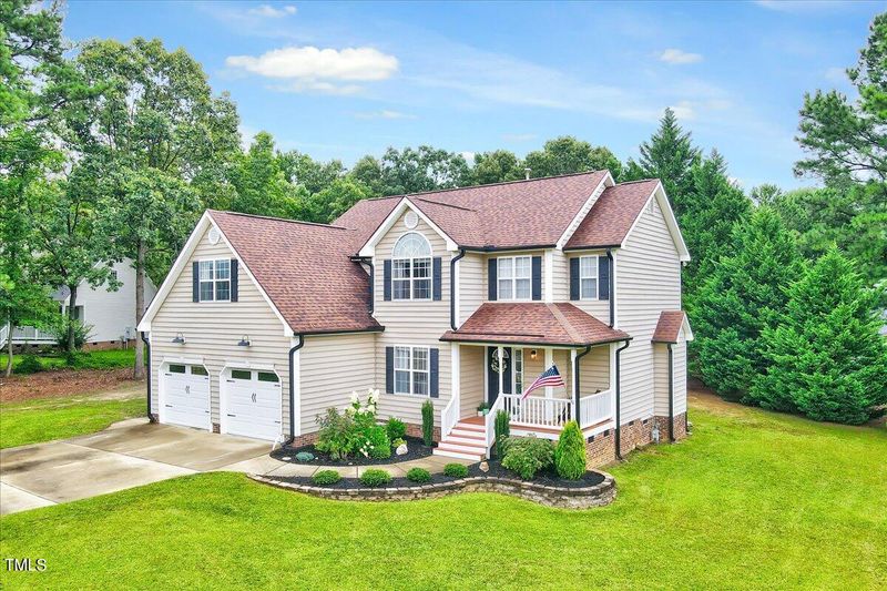 2800 White Rail Dr, Fuquay Varina, NC 27526