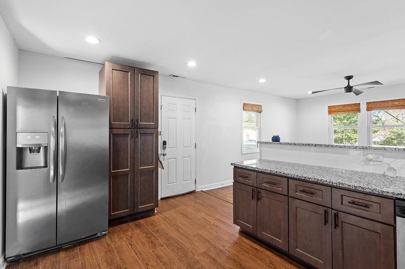 2800 Wyncote Dr, Raleigh, NC 27603