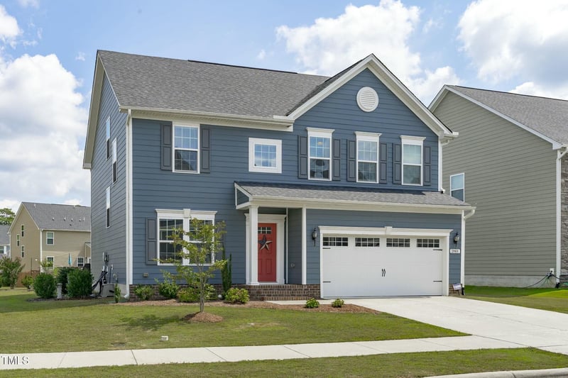 2801 Landon Ridge Dr, New Hill, NC 27562