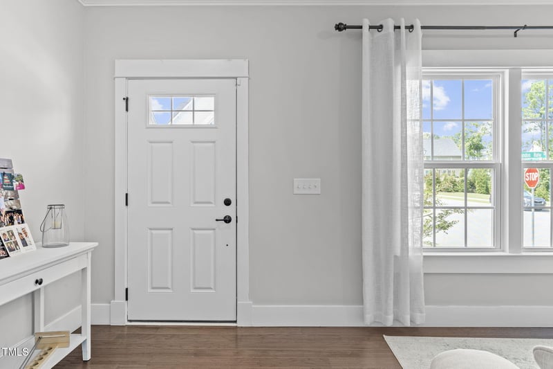 2801 Landon Ridge Dr, New Hill, NC 27562