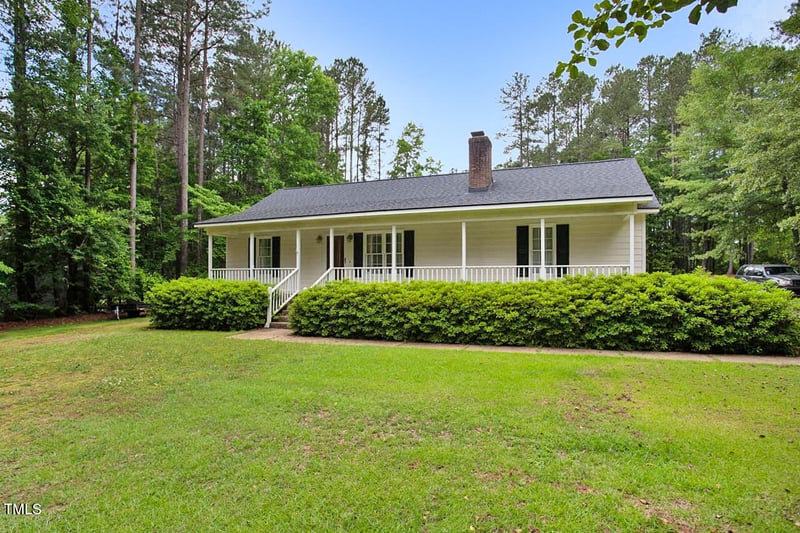 2801 Mercantile Ct, Clayton, NC 27520