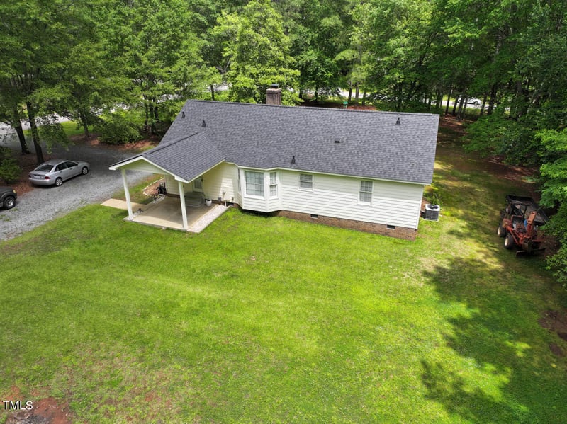 2801 Mercantile Ct, Clayton, NC 27520