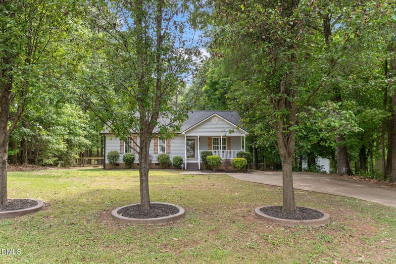 2801 Old Stagecoach Ln, Raleigh, NC 27603