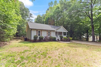 2801 Old Stagecoach Ln, Raleigh, NC 27603