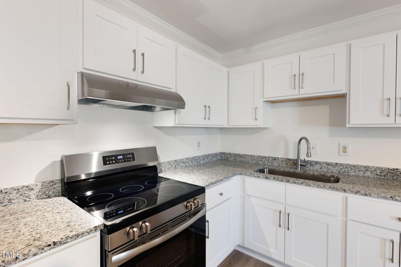 2801 Quince Dr, Raleigh, NC 27610