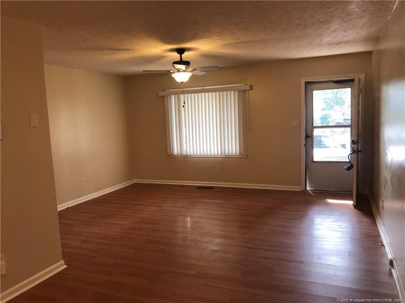 2801 Shade Tree Dr, Fayetteville, NC 28306