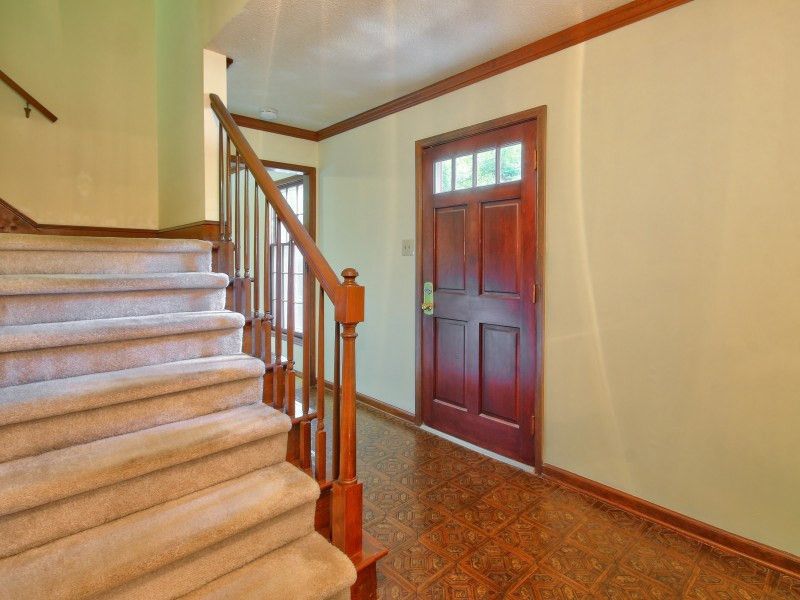2801 Steeplechase Ct, Raleigh, NC 27613