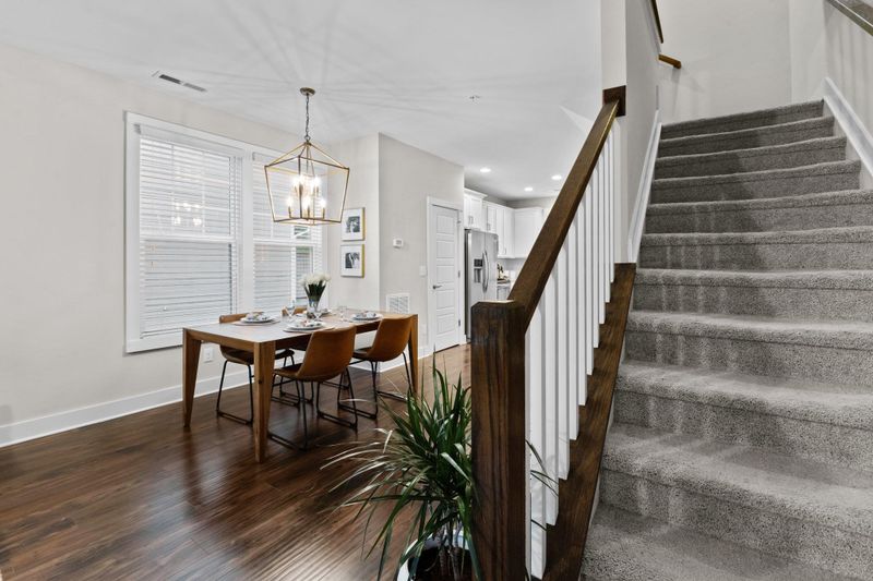 2801 Stone Rock Dr #101, Raleigh, NC 27604