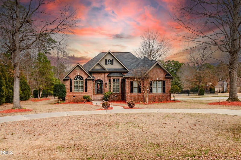 2801 Stonewalk Ct, Zebulon, NC 27597