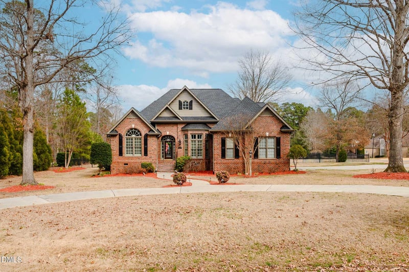 2801 Stonewalk Ct, Zebulon, NC 27597