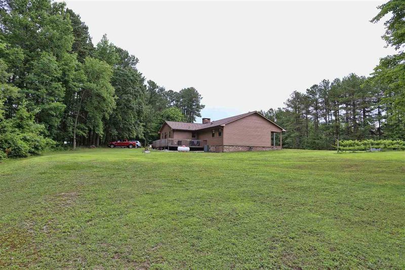 2801 Sweetbriar Rd, Durham, NC 27704