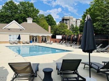 2801 Wilshire Hill Dr #105, Raleigh, NC 27604