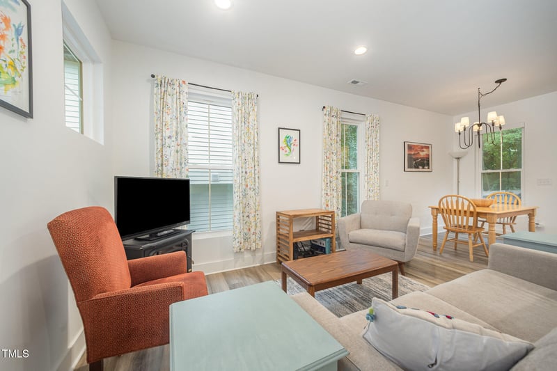 2801b Cannada Ave, Durham, NC 27704