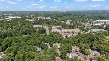 2802 Bedfordshire Ct, Raleigh, NC 27604