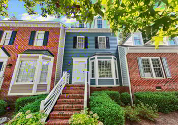 2802 Bedfordshire Ct, Raleigh, NC 27604