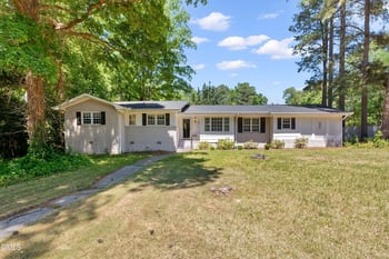 2802 Devon Rd, Durham, NC 27707