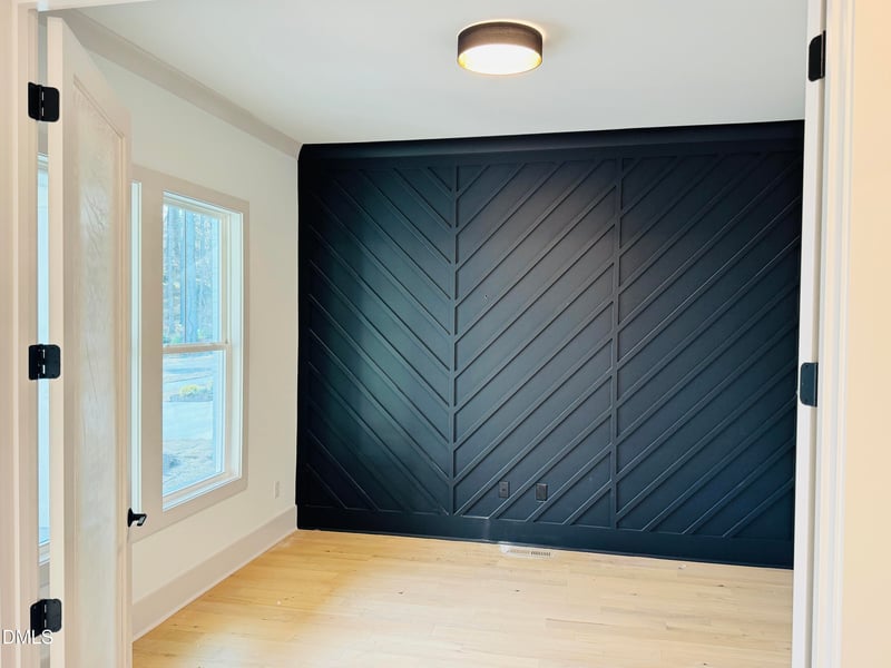 2802 Pathway Dr, Chapel Hill, NC 27516