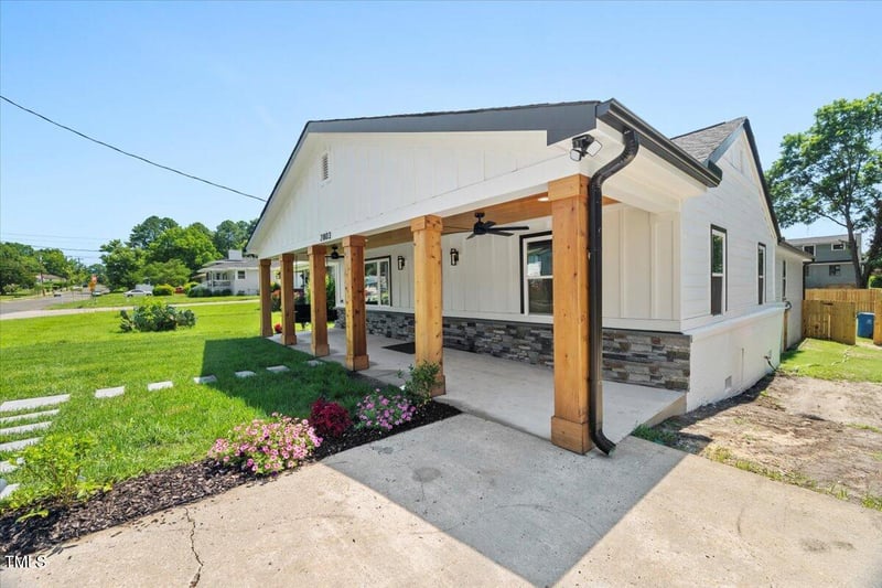 2803 Atlantic St, Durham, NC 27707