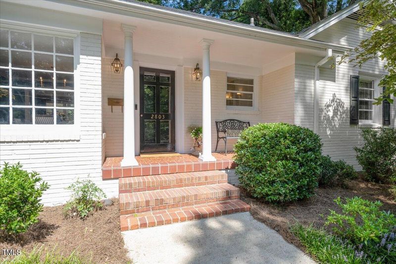 2803 Exeter Cir, Raleigh, NC 27608