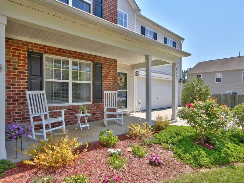 2803 Thoreau Dr, Durham, NC 27703