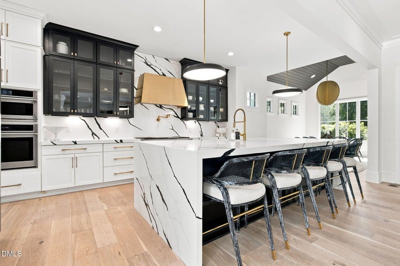 2804 Anderson Dr, Raleigh, NC 27608