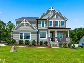 2804 Arrowsmith Dr, Fuquay Varina, NC 27526
