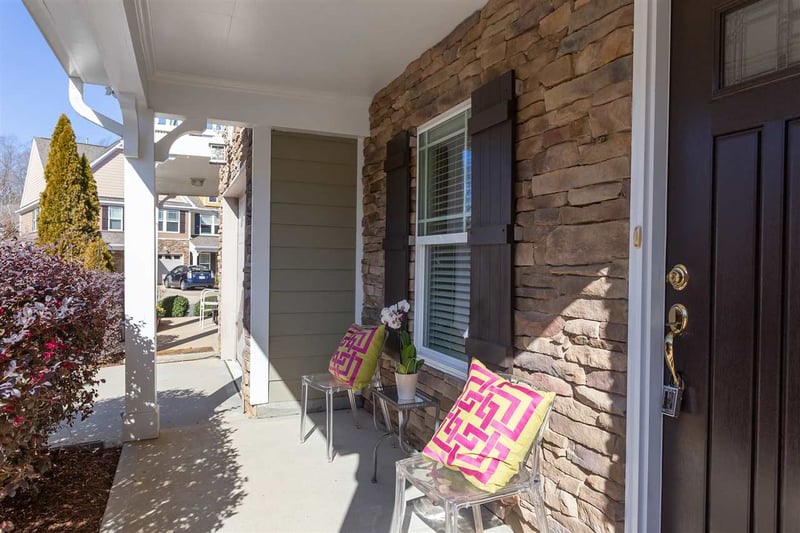 2804 Bartlett Cir, Hillsborough, NC 27278