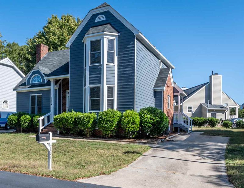 2804 W Jameson Rd, Raleigh, NC 27604