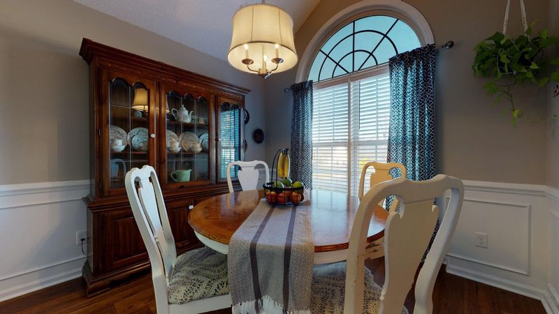 2804 Leicester Ct, Apex, NC 27539