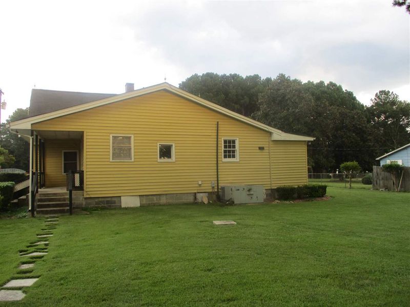 2804 Old Williams Rd, Raleigh, NC 27610