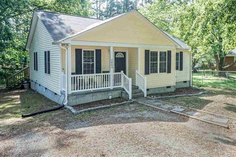 2804 Omah St, Durham, NC 27705