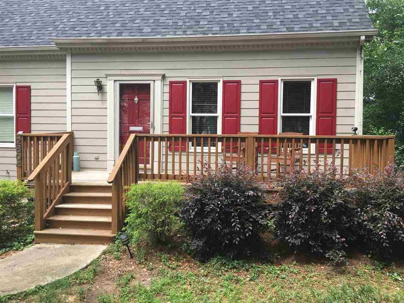 2804 Wade Ave, Raleigh, NC 27607