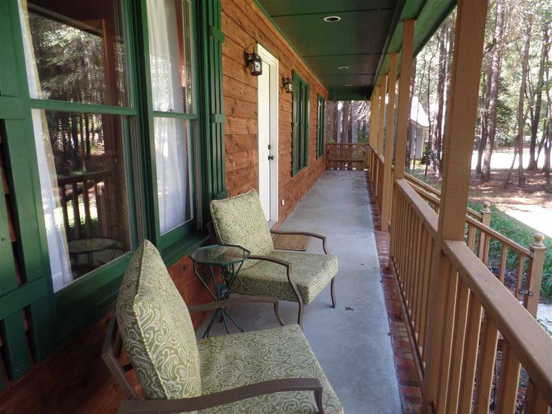 2805 Arlington Dr, Clayton, NC 27520