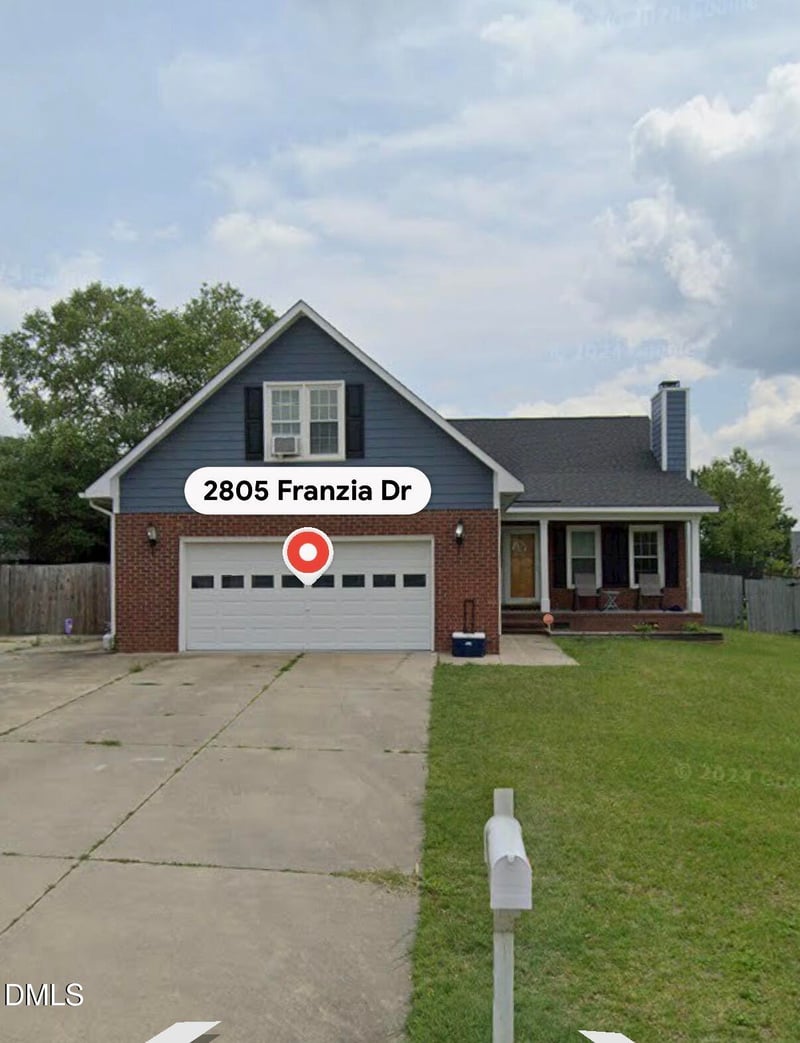 2805 Franzia Dr, Fayetteville, NC 28306
